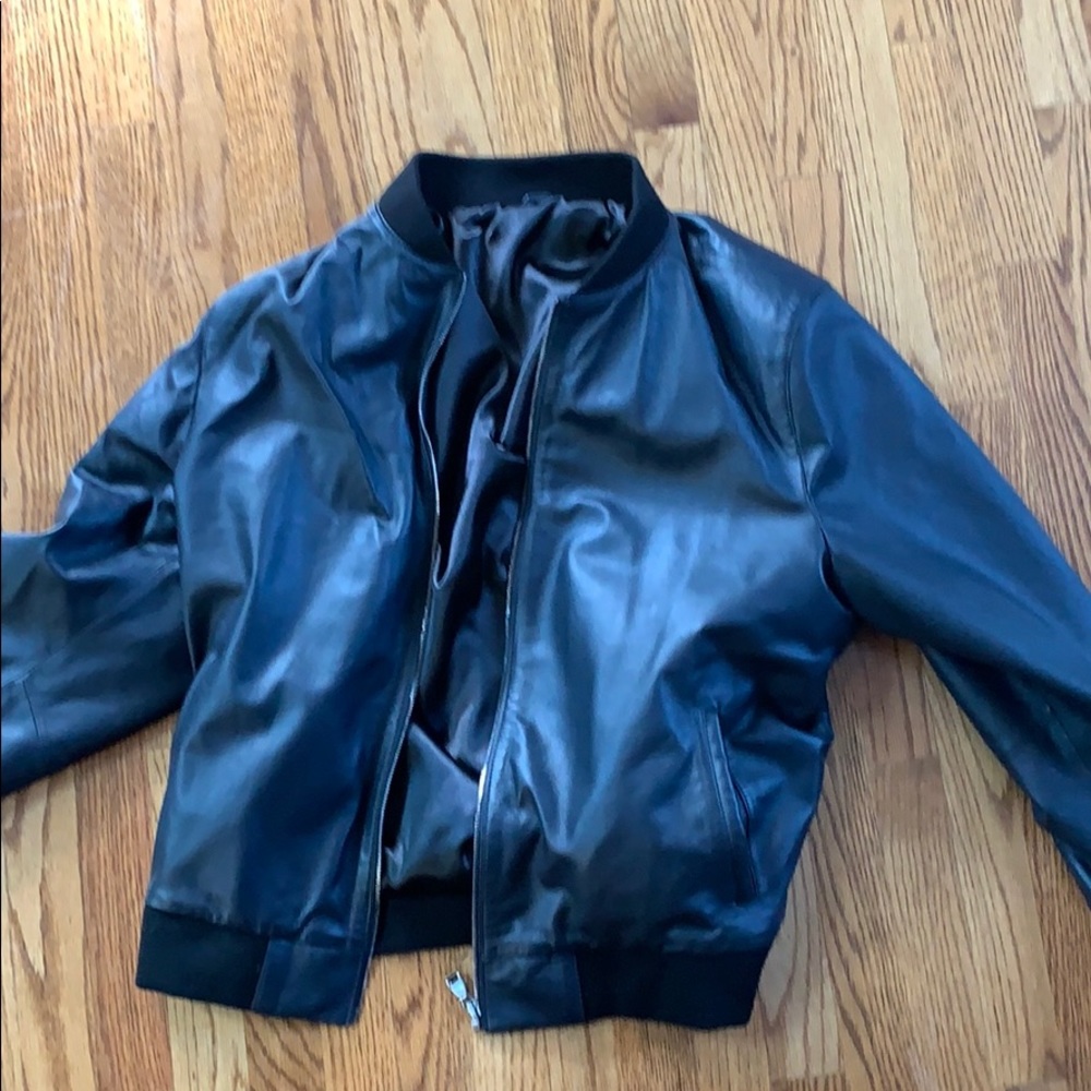 Beautiful navy blue 100% genuine leather jacket